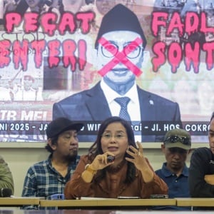 Aktivis 98 Tolak Penghapusan Sejarah, Fadli Zon Diminta Bertanggung Jawab