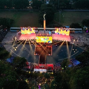 Semarak Perayaan HUT Jakarta ke-498 di Lapangan Banteng