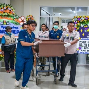 Batal Diautopsi, Jenazah Pendaki Brazil Juliana Marins Dibawa ke Bali
