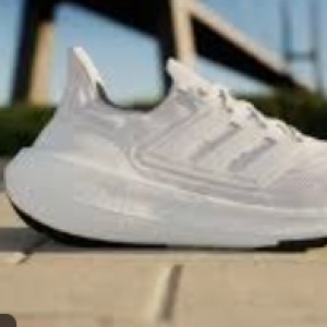 Jangan Asal Nyaman, Ini 7 Sepatu Lari yang Direkomendasikan untuk Cegah Cedera