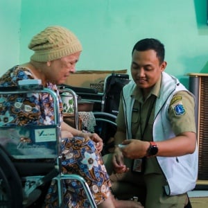 Jemput Bola Kesehatan untuk Lansia Cilandak