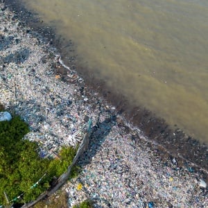 20 Juta Ton Sampah Cemari Laut Indonesia Setiap Tahunnya
