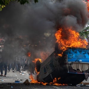 Bupati Sudewo Tolak Mundur, Aksi Demo di Pati berakhir Ricuh