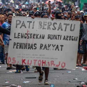 Tuntut Bupati Sudewo Mundur, 100 Ribu Warga Pati Demo