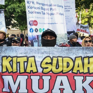 Minta Bupati Sudewo Ditangkap, Warga Pati Geruduk KPK