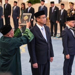 Prabowo Lantik Menteri Baru, Kabinet Merah Putih Dirombak