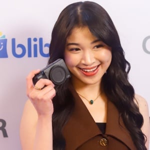 Ricoh GR IV, Kamera Saku Canggih untuk Fotografi Street