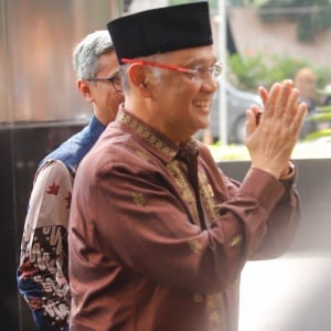 Menteri Haji Gus Irfan Sambangi KPK, Apa yang Dibahas?