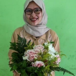 Belajar Merangkai Bunga di Festival Hortikultura 2025