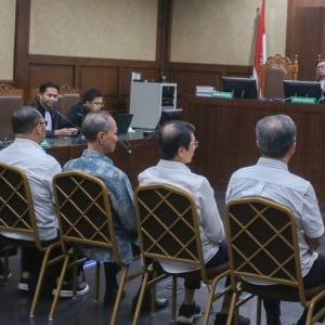 5 Orang Terdakwa Korupsi Gula Divonis 4 Tahun Penjara dan Denda Rp200 Juta