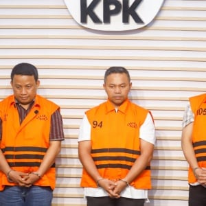 Potret Gubernur Riau Abdul Wahid Usai Jadi Tahanan KPK