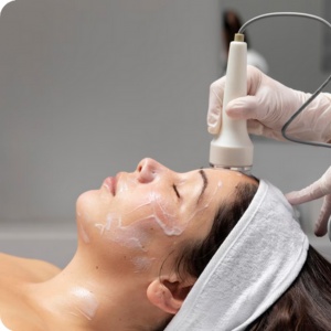 5 Rekomendasi Treatment di Klinik untuk Atasi Flek Hitam di Wajah, Hasil Langsung Terlihat