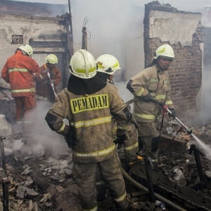 Nasib Pejuang Pelayanan Publik: Tanpa Privilege WFH, Tetap Siaga Demi Warga