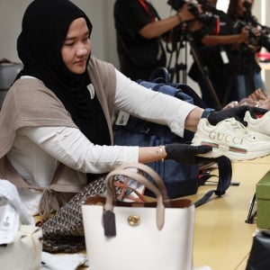 Ratusan Barang Sitaan Koruptor Dilelang KPK, Nilai Capai Rp289,58 Miliar