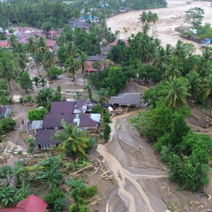 Banjir Bandang Sapu Lubuk Minturun Padang