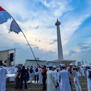 Suasana di Monas Jelang Reuni Akbar 212