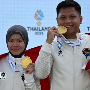 IqbalArista Sumbang Emas Menembak, Indonesia Kokoh di Peringkat Kedua SEA Games 2025