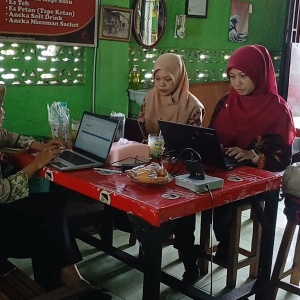 WFA Pasca Lebaran: Cara Halus Negara Bilang "Santai Dikit Tapi Tetap Kerja"