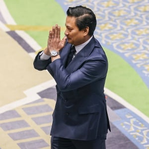 Lewat Paripurna DPR, Thomas Djiwandono Resmi Jadi Deputi Gubernur BI