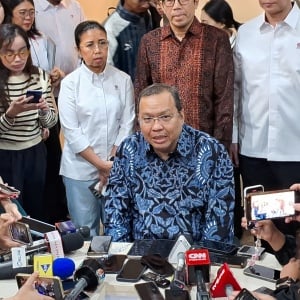 IHSG Anjlok Dua Hari, Dirut BEI Iman Rachman Mengundurkan Diri