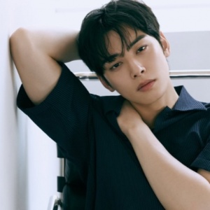 Agensi Cha Eun Woo Klarifikasi Terkait Pameran Foto "Afterimage" di Tokyo