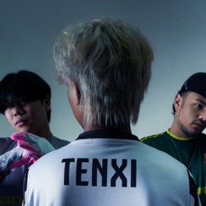 Lagu "Mejikuhibiniu" Sukses Hancurkan Standar Musik Saya Tanpa Ampun