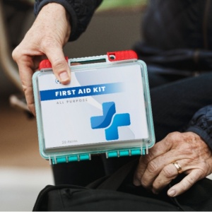 Jangan Lupa! 5 Perlengkapan P3K Penting untuk Perjalanan Mudik