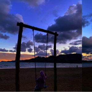 Di Antara Cemas dan Lelah, Senja Pantai Midodaren Tulungagung Berhasil Mengubah Segalanya