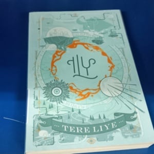 Membaca Novel ILY: Saat Petualangan Berubah Jadi Pilihan yang Menyakitkan