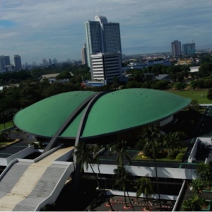 Menanti Nyali DPR: Mampukah Wakil Rakyat Memangkas 'Dompet' Sendiri?