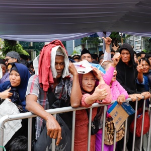 Open House Istana Diserbu Warga, Antre Halal Bihalal dengan Presiden Prabowo