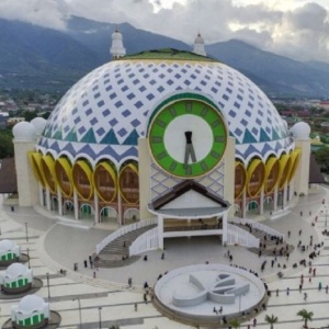 Bagaimana Struktur Baja Masjid Raya Baitul Khairaat Pasca Gempa?