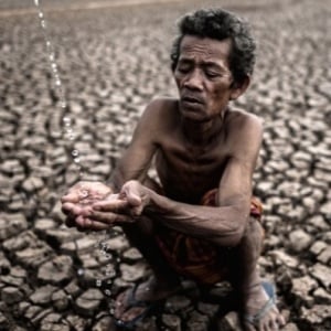 Ironi Hari Air Sedunia: Ketika Air yang Melimpah Justru Menjadi Kemewahan