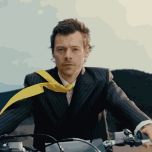 Fakta dan Makna MV Baru Harry Styles 'American Girls': Nostalgia Rasa?