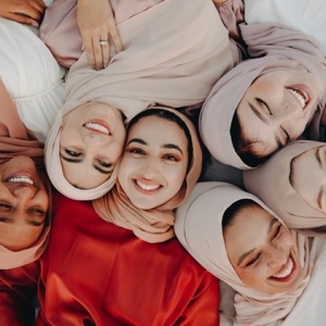 Lebaran Gen Z: Lebih Dekat atau Justru Lebih Jauh Secara Emosional?