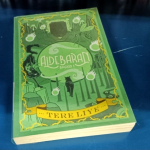 Memaknai Arti Sahabat Sejati di Novel Aldebaran Bagian 1 Karya Tere Liye