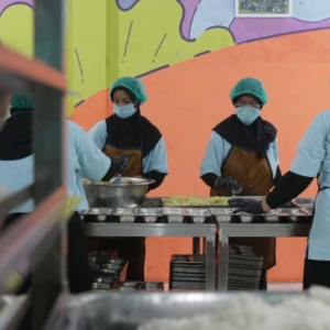 Misi Menyelamatkan APBN: Mengulik Potensi Pajak yang Hilang dari Program MBG