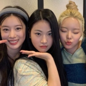 FIFTY FIFTY Remake Lagu Legendaris Pink Floyd "Wish You Were Here"