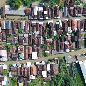 Hujan Deras Picu Banjir Parah di Pasuruan