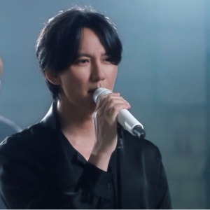 Kim Nam Gil Debut Jadi Penyanyi, Rilis Single Rock Perdana Running To You