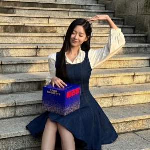 Tampil Feminin dengan 5 Style Mini Dress ala Kim Min Ju, Manis dan Trendi!