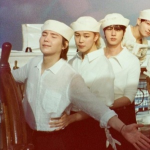 BTS ARIRANG Puncaki Billboard 200 dengan Penjualan Fantastis dalam 10 Tahun