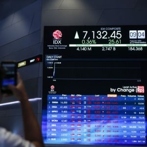 IHSG Melonjak ke Level 5.960 Jumat Pagi, Investor Serbu Saham-Saham Ini