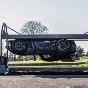 Mobil ini Bisa Jalan Terbalik Menentang Gravitasi, Ini Rahasia McMurtry