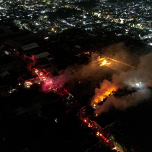 Kebakaran Hebat Landa SPBE Cimuning Bekasi