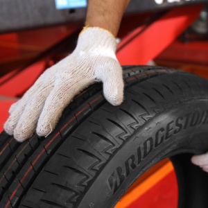 Awas Ban Mobil Bermasalah Usai Libur Lebaran 2026 Segera Cek Bagian Ini Agar Tetap Aman