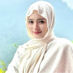 Inara Rusli Ganti Nama Jadi Inarasati, Warganet: yang Harus Diubah Itu Sikap!