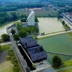 Tubaba Jadi Primadona Baru: Mengintip Rahasia 70 Ribu Wisatawan 'Serbu' Destinasi Religi di Lampung