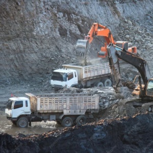 Kenapa Harga Batu Bara Dunia Anjlok? Peran China dan India Jadi Sorotan