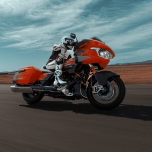 Impian Banyak Pria, Harley-Davidson Pamerkan CVO Road Glide RR Paling Mahal